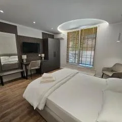 TRE'S BLISS City Heart Villa!!!