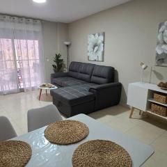 PMT11 - Beach location and pool