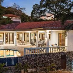 New Listing Casa Serena 3br Ocean-view Pool Home