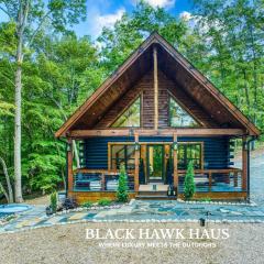 Cozy Chic Retreat Hot Tub, King Beds, Fire Pit