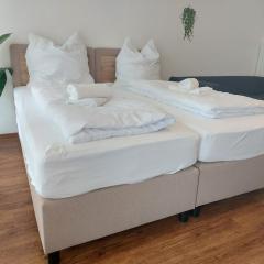 Platz für Gruppen - 4 Schlafzimmer mit TV, Küche, Bad