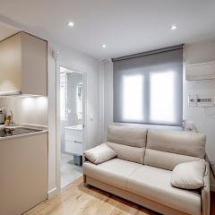 CB10 - Stylish Modern Apartment- 5-minute walk to Gran Vía