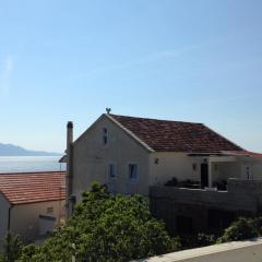 Apartments by the sea Brist, Makarska - 13011