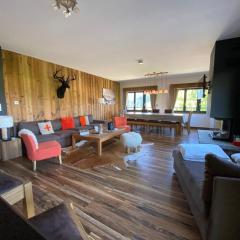 Duplex élégant au cœur de Crest-Voland avec parking et grande terrasse - FR-1-733-176