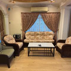 Kas Villa Homestay JB