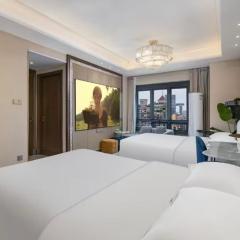 Fsmile Viessmann City Resort Suites