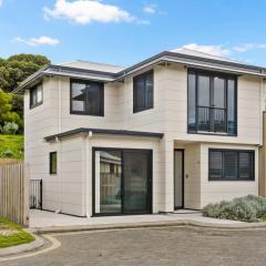 Yallingup Dunes - Contemporary Coastal Comforts