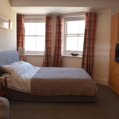 Sea View 1 Bed Studio Apartment