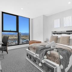 Sky-High Sanctuary Ocean Views - Pet Friendly