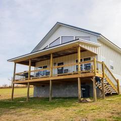 Ozark Escape - Hot Tub Mountain Views and Near Buffalo River