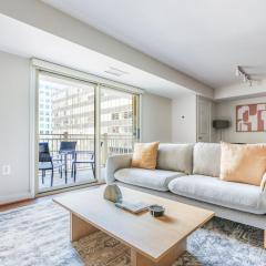 Blueground Ballston pool nr Arlington Cemetery WDC-1118