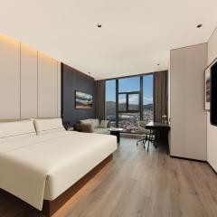 Atour Hotel Nan'an Ximei Nanyang Wealth Center