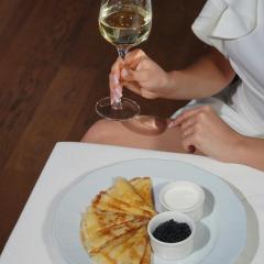 Elegant Two-Bedroom Residence- Athens Cozy Gem - 300Mbps Internet - 10 min to Acropolis by subway