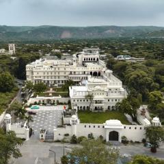 The Raj Palace (Small Luxury Hotels of the World)