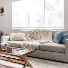 Pearl 2B apartment in Marina with parking, Pool and Gym
