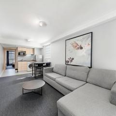 KozyGuru | Sydney CBD | Modern City Hideaway