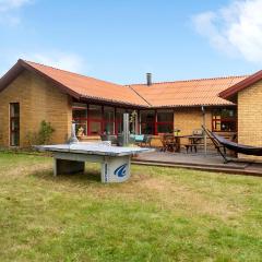 3 Bedroom Cozy Home In Billund