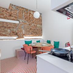 Cozy apartment—Color and comfort in Malasaña