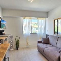 LX147 Studio lumineux centre, confort & autonomie