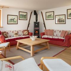 Apartment Chesa Dal Luf B6 by Interhome