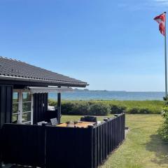 Holiday Home Withger - 20m from the sea by Interhome