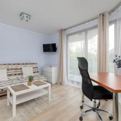 Studio z Parkingiem i Balkonem w Krakowie by Rent like home