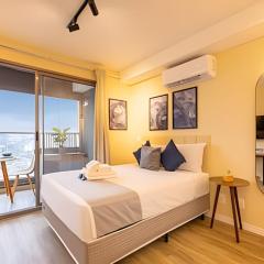 Easy Star - Lindo studio C/varanda no Alto da Boa Vista - MY01I