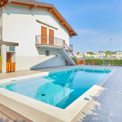 Casa Azzurra - Relax con Giardino e Piscina a Sirmione
