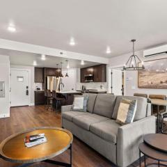 Luxury Black Rock Resort Suite Unit A