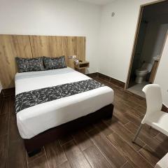 Aw Hotel Ariston Embassy