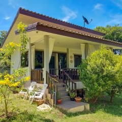 Boho-Vibes with Soft Beds, Cozy Balconies and Sport equipment
