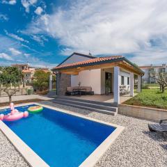 Villa in Novigrad with Private Pool and Beach