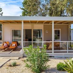 Mobile Home in Novalja near Pebble Beach