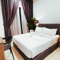 Couple Studio Suite A28 07 Trion KL