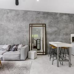 Studio 9 - Luxury Apartment
