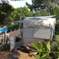 CaravanaStar vistas a la Montaña y Mar como horizonte