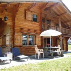 Chalet Le Rocher de la Serraz