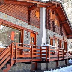 Apartment with Fireplace