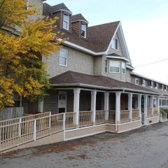 Harbourview Inn, SureStay Collection by Best Western