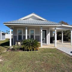 Beach House - Sun-kissed Cottage by Panhandle Getaways