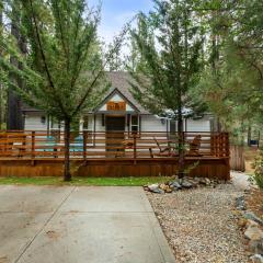 Navigate Stays 5BR Group Lodge Near Mountain & Fun