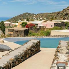 Historical Dammuso With Pool In Pantelleria