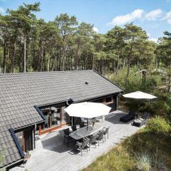 2706 Nexø - Harevej 11