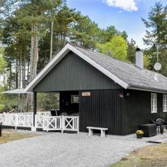 1308 Aakirkeby - Fyrreklyngen 5