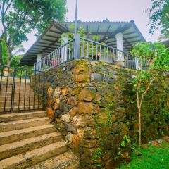 Green Villa Meepawala