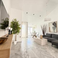 Los Olivos II Beach & Pool Apartment