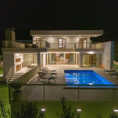 Villa Mood with Pool near Split and Trogir