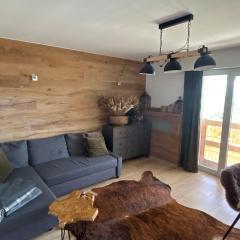 Ideally located apartment with view