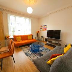 Beautiful Kensington Home with 4 beds, only 3 Minutes walk to Earls Court Station
