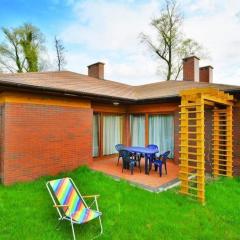 Spacious holiday home with private garden